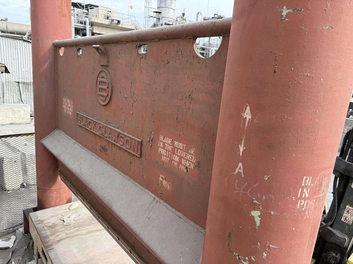 Used 60" WIDE BLACK CLAWSON ROLL SPLITTER 72" DIAMETER 