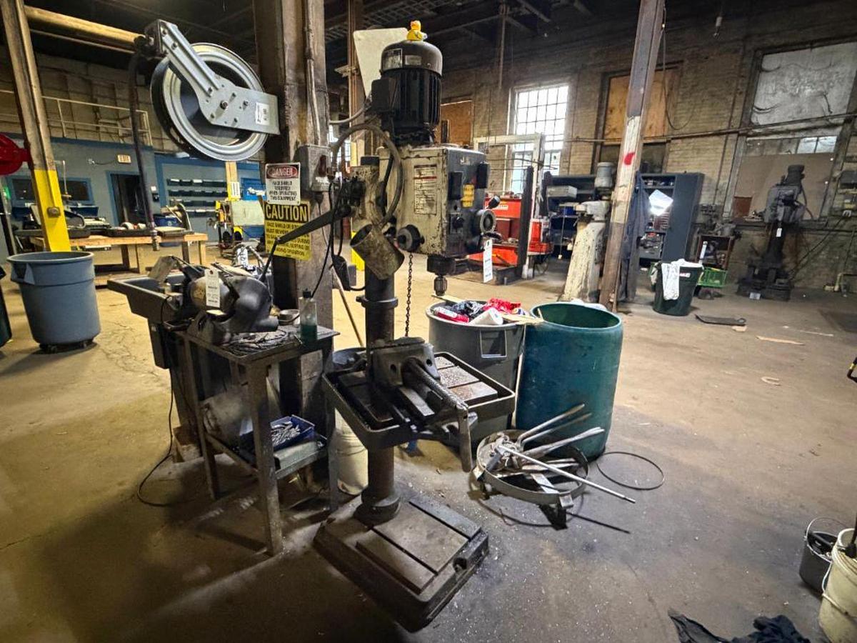 Used JET EQUIPMENT & TOOLS DRILL PRESS WITH VISE