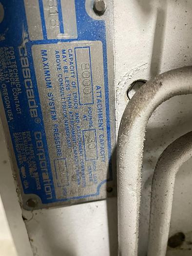 Used 60" CASCADE 77F-RC PAPER ROLL CLAMP CLASS III/IV