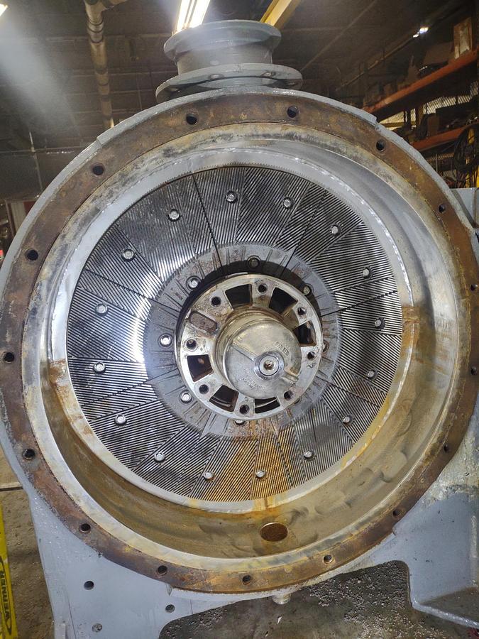 Used 34"/38" BELOIT DD4000 DOUBLE DISC REFINER