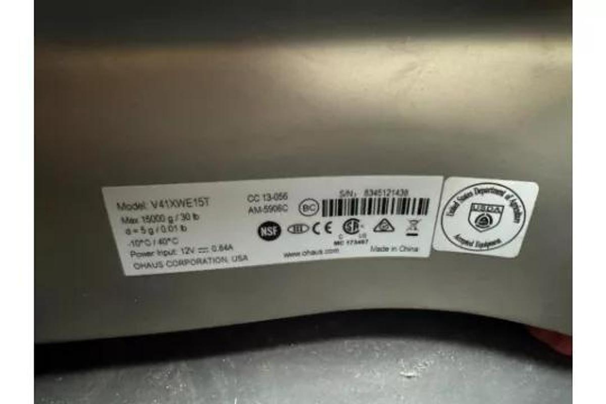 Used OHAUS DIGITAL SCALE MODEL VALOR 4000W