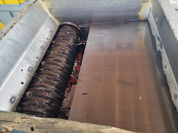 Used 2008 VECOPLAN RG 52 / 100 SINGLE SHAFT SHREDDER 100HP with Discharge Conveyor and High Dump