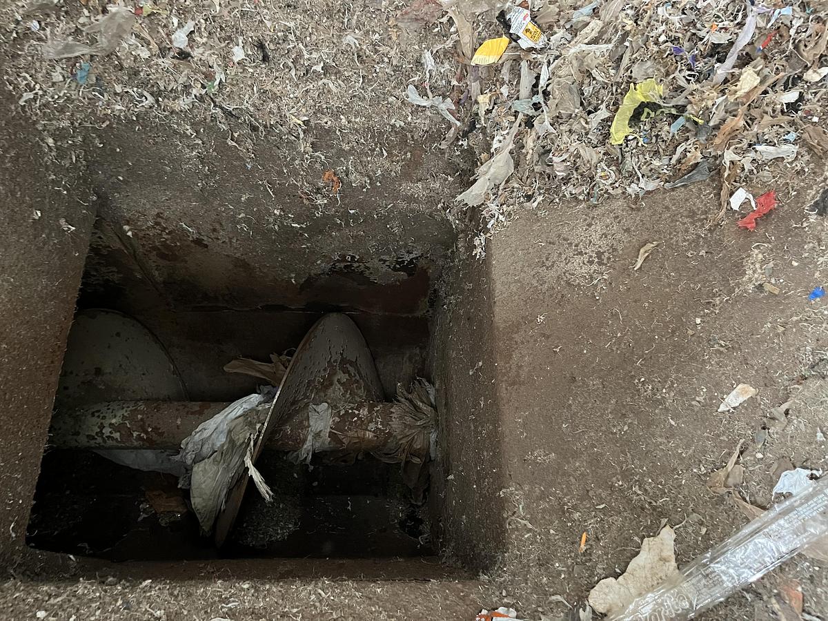 Used WARREN & BAERG MODEL W-250 CUBER FOR BIOMASS, STRAW OR RECYCLED PRODUCTS - MFG 2017