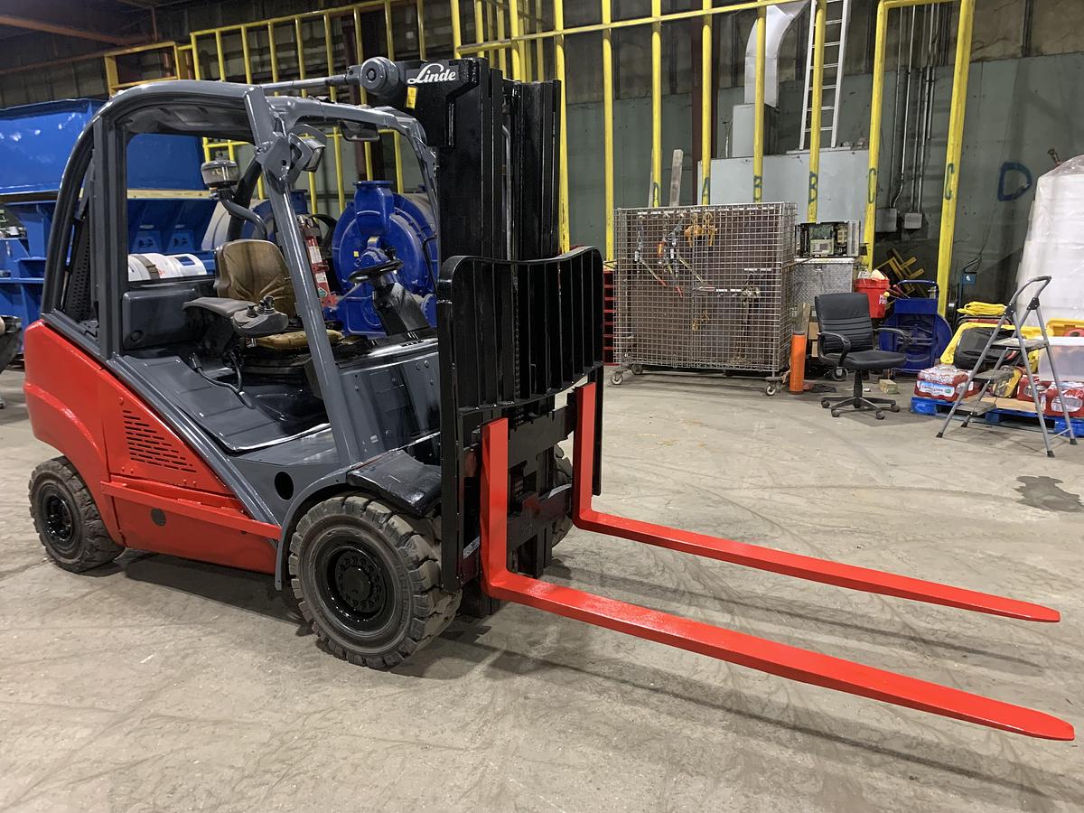 Used 5,000 LB. LINDE MDL H25T  2-STAGE MAST LH89"/RH120" CLASS III PNEUMATIC TIRES