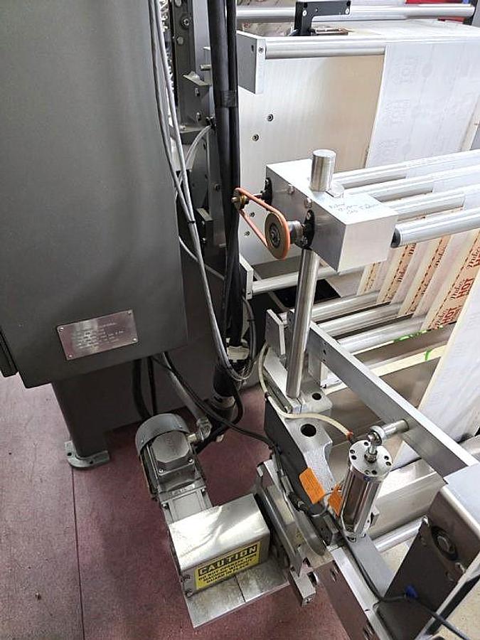 Used HMC POUCHMASTER PACKAGER MFG 2020