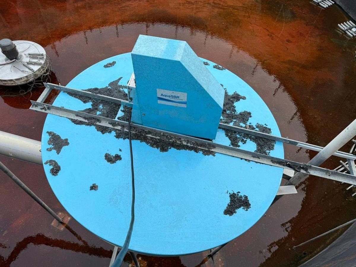 Used AQUA SBR FLOATING DECANTER FOR LARGE CLARIFIER BUBBLER SYSTEM