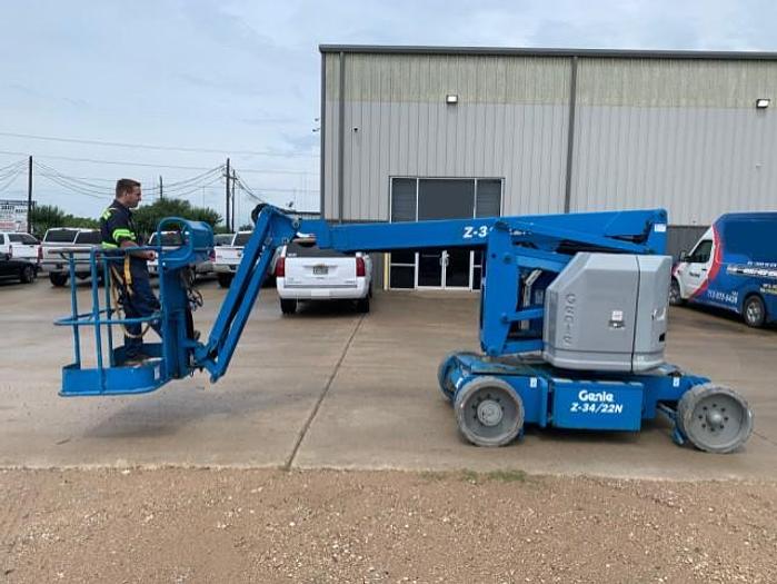 Used 2015 GENIE Z-34/22N ARTICULATED BOOMLIFT