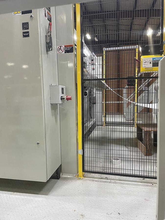 Used 98" WIDE BW PAPERSYSTEMS / MARQUIP FALCON 2500 DUAL ROTARY SHEETER - MFG 2018