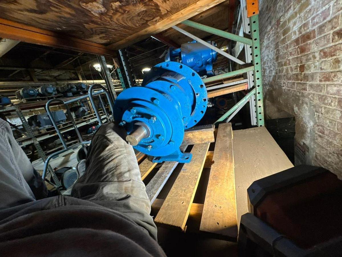 Used GOULDS 3196 SIZE 1.5 X 3-13 PUMP POWER END 316 STAINLESS STEEL