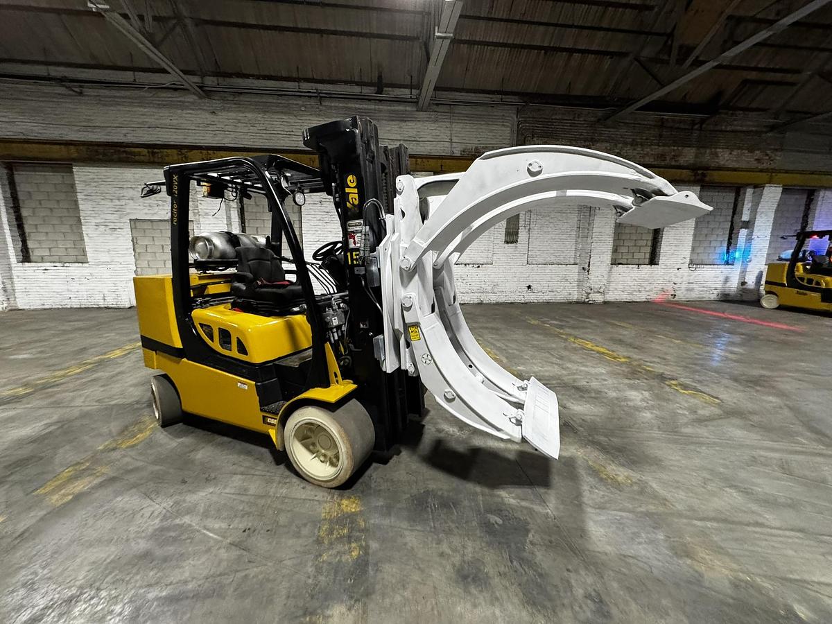 Used 12,000 LB. YALE MDL GLC120VX LH92"/RH185" WITH 72" CASCADE PAPER ROLL CLAMP MANUFACTURED 2019