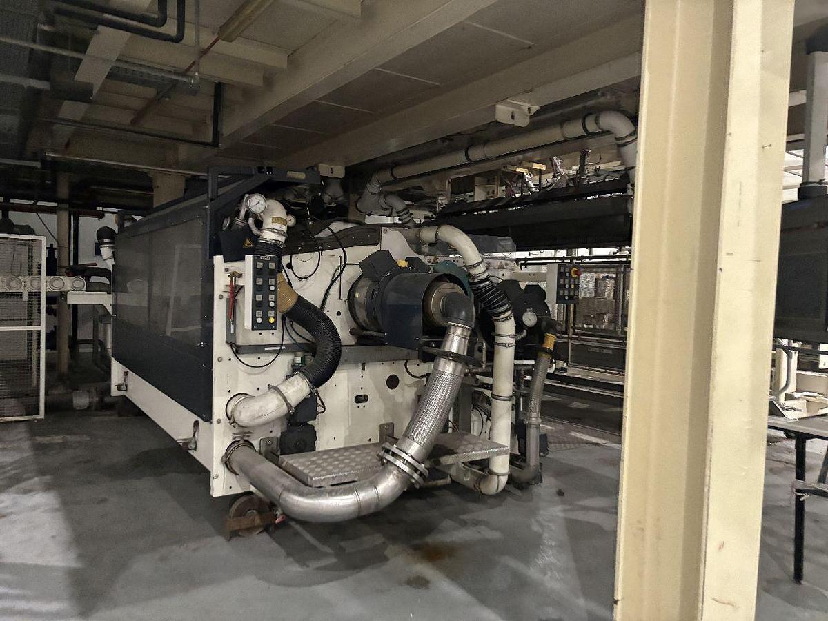 Used 94.5"(2400mm) WIDE WINDMOLLER & HOLSCHER MODEL FILMEX 3 LAYER CAST FILM LINE