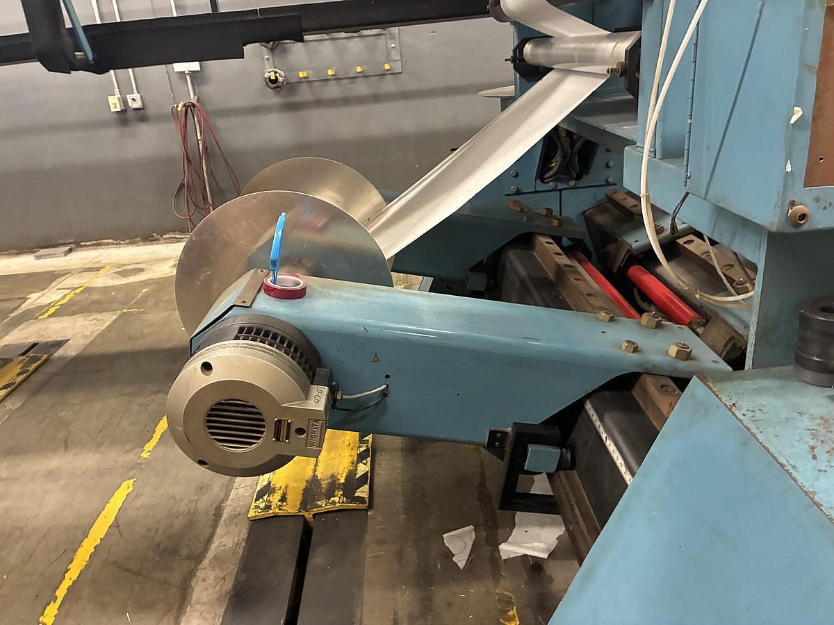 Used 38" WIDE EVTEC DUAL ROTARY CUT SIZE SHEETER