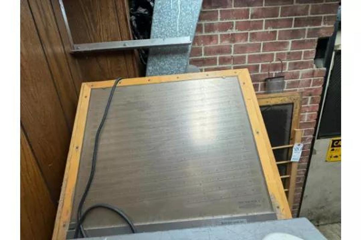 Used QUICK SKAN TABLE MODEL D GUAGE