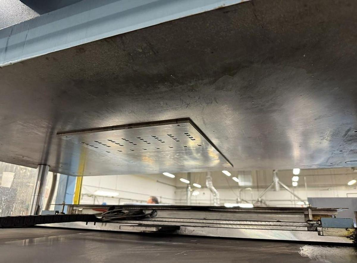 Used CONTECH ULTRA PRESS MODEL UP-2842 HOT PRESS