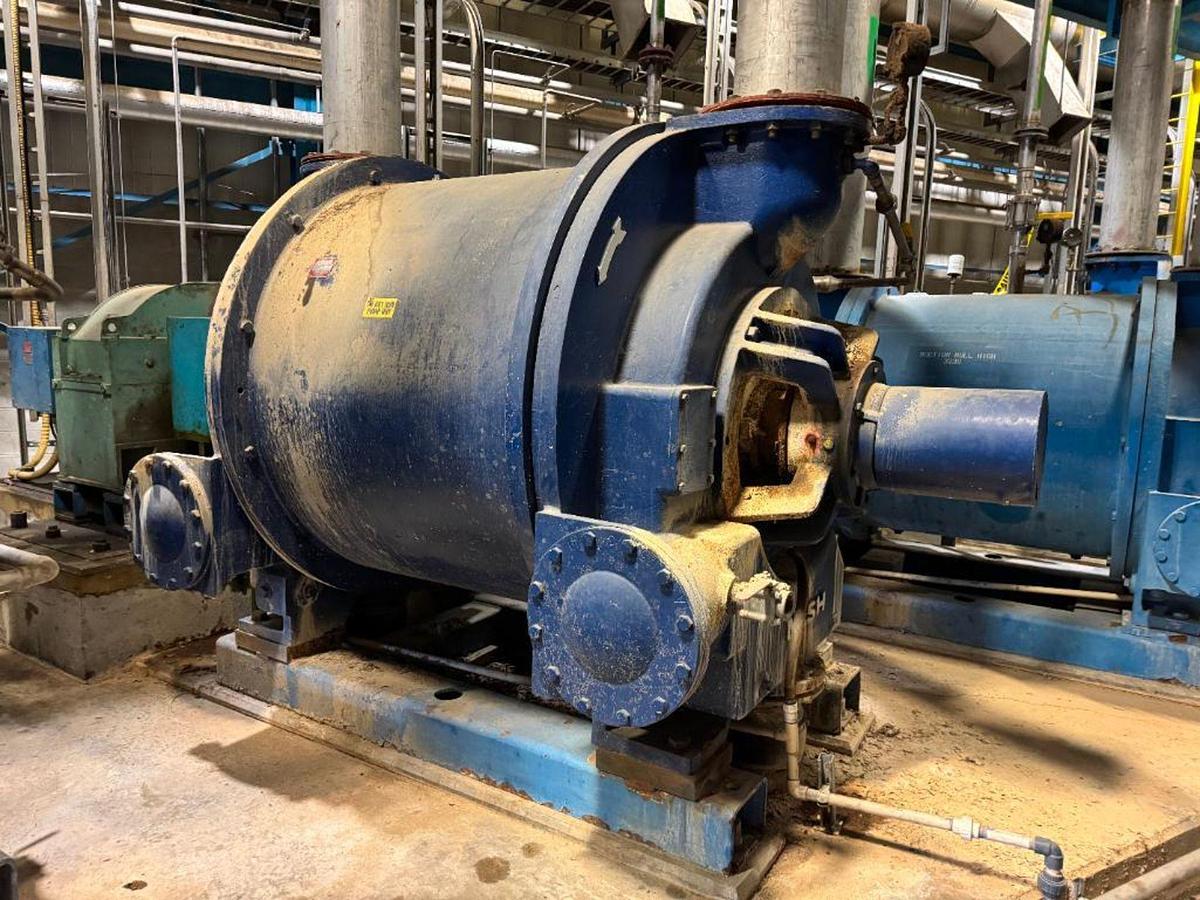 Used NASH VACUUM PUMP MODEL 904S1