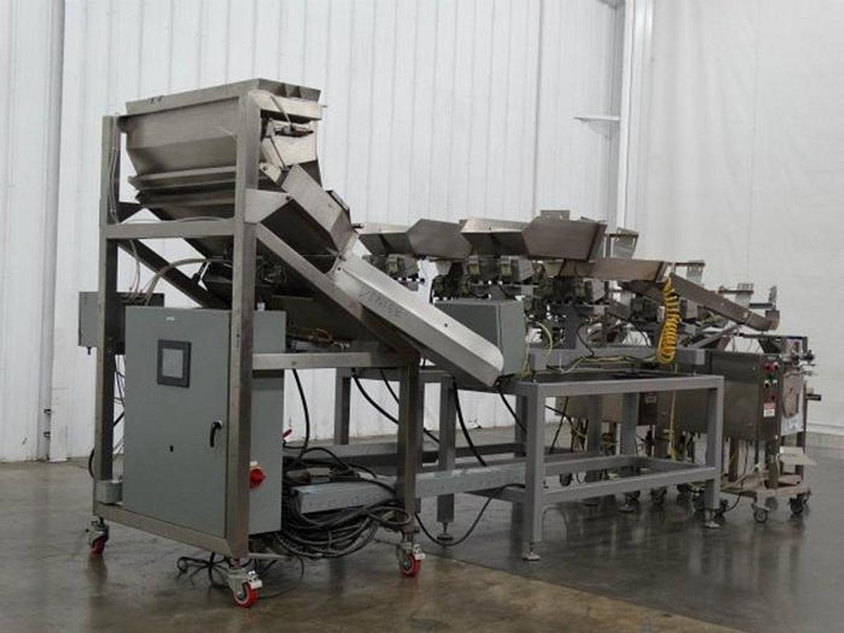 Used WEIGHPACK SYSTEMS INC MODEL COUNTING DEVICE TW/TP LINEAR COUNTER AND VS BAGGING SYSTEM