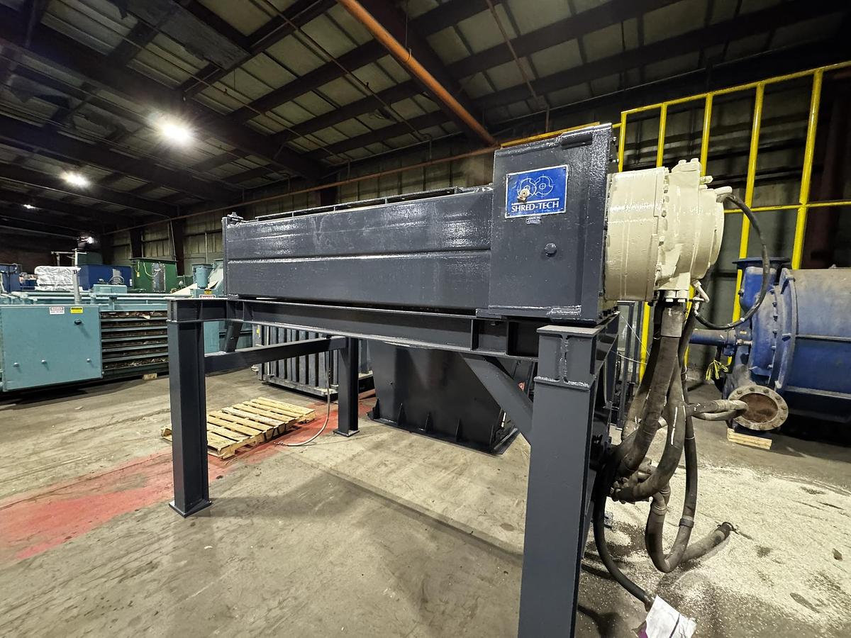 Used SHRED TECH MODEL ST-100 DUAL SHAFT SHREDDER 150HP