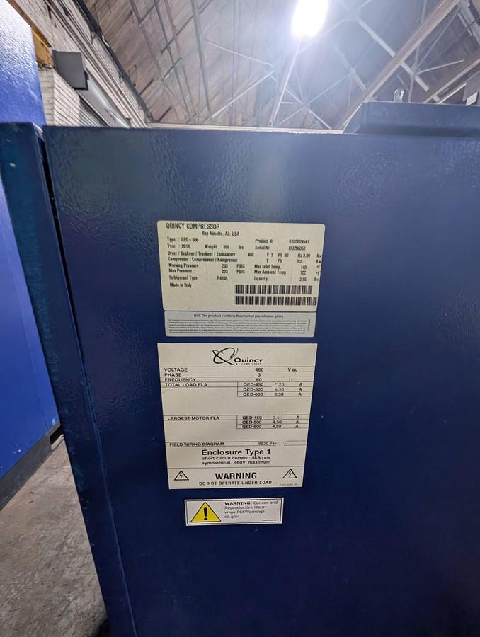Used 60 HP QGV-60 QUINCY AIR COMPRESSOR SYSTEM WITH QED-600 AIR DRYER MANUFACTURED 2018