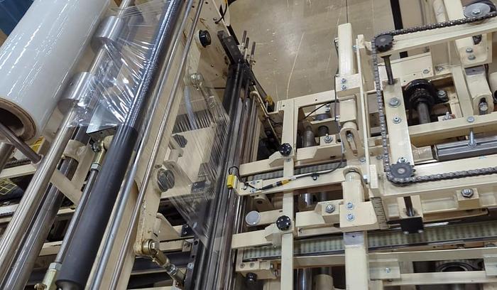 Used 31.5" (800M) ELNSER GIFT WRAP LINE WITH OVERWRAPPER & SHRINK SEAL MFG 2018
