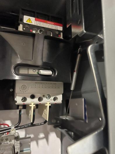 Used ALLEN BRADLEY INTELLICENTER CENTERLINE 2100 SERIES MCC