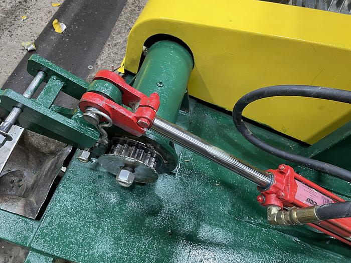 Used PACIFIC TRAIL ROLL SAW MODEL 200-8 72" DIAMETER CAPACITY PENDING - JA