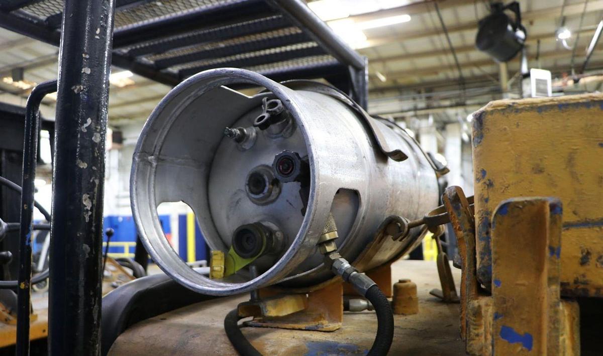 Used 20,000LB CAPACITY SILENT HOIST MODEL FK S12 FORKLIFT