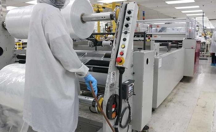 Used HUDSON SHARPE M1400-TS PLASTIC BAG MAKING MACHINE MANUFACTURED 2014