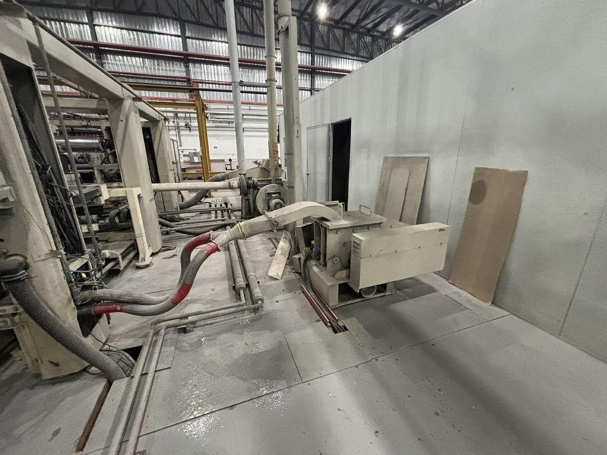 Used 86.6"(2200mm) WIDE REIFENHAUSER 5 LAYER CAST FILM LINE