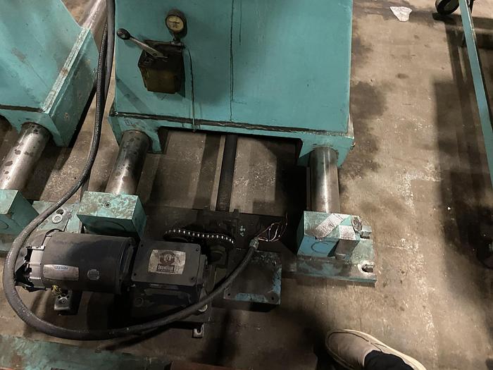 Used A&F UNWIND STAND SHAFTLESS ROTARY SCREW CONTROLLED 96" DIA. Pending JE