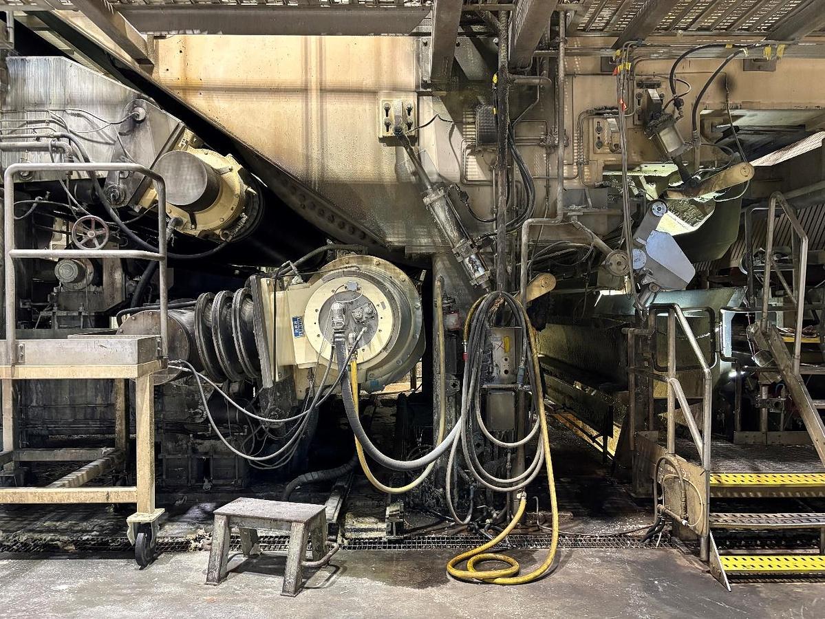 Used 140" (3550mm) VALMET TISSUE MACHINE TWIN WIRE 100 TPD