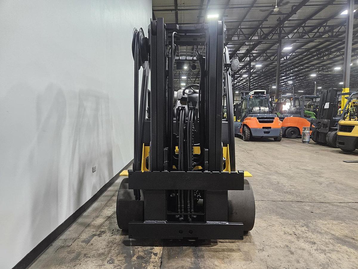 Used 2017 YALE GLC120VX