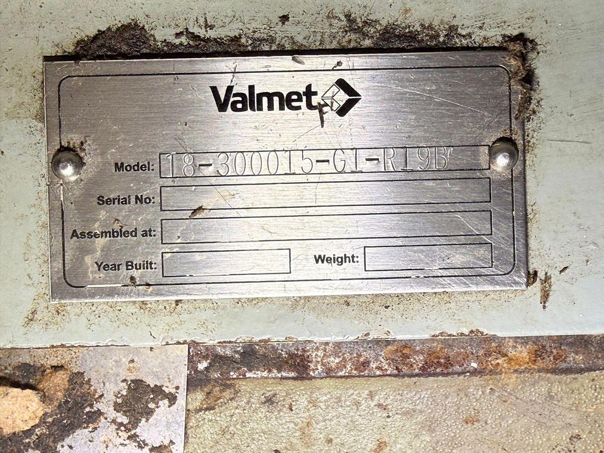 Used 34"/38" BELOIT VALMET DD4000 DOUBLE DISC REFINER