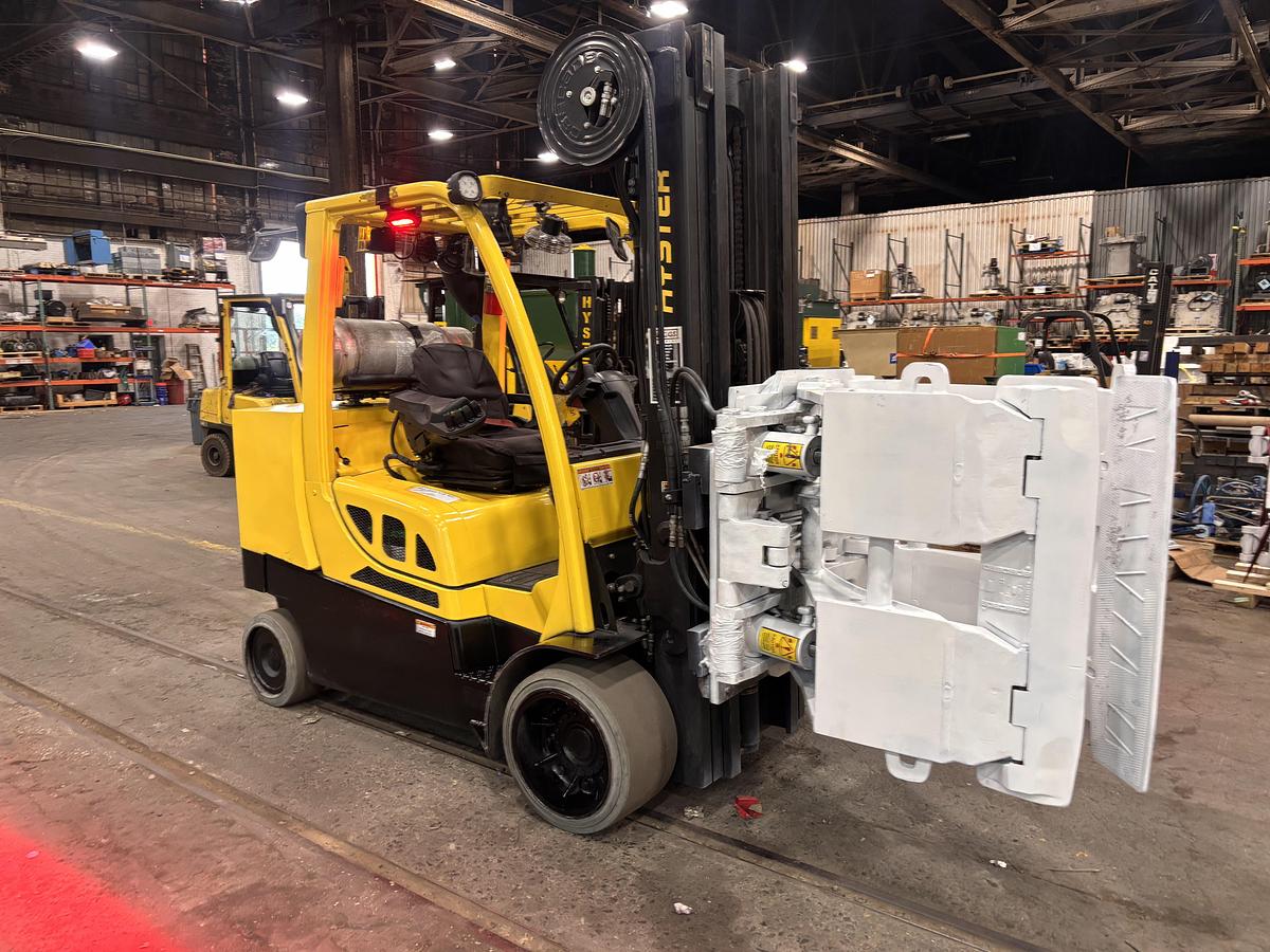 Used 12,000 POUND HYSTER S120FTPRS PAPER ROLL CLAMP FORKLIFT 60" DIAMETER CLAMP 6,500 HOURS