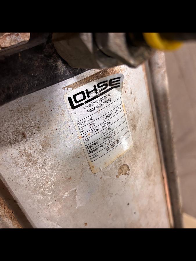 Used 17.5" BLACK CLAWSON HD CLEANER