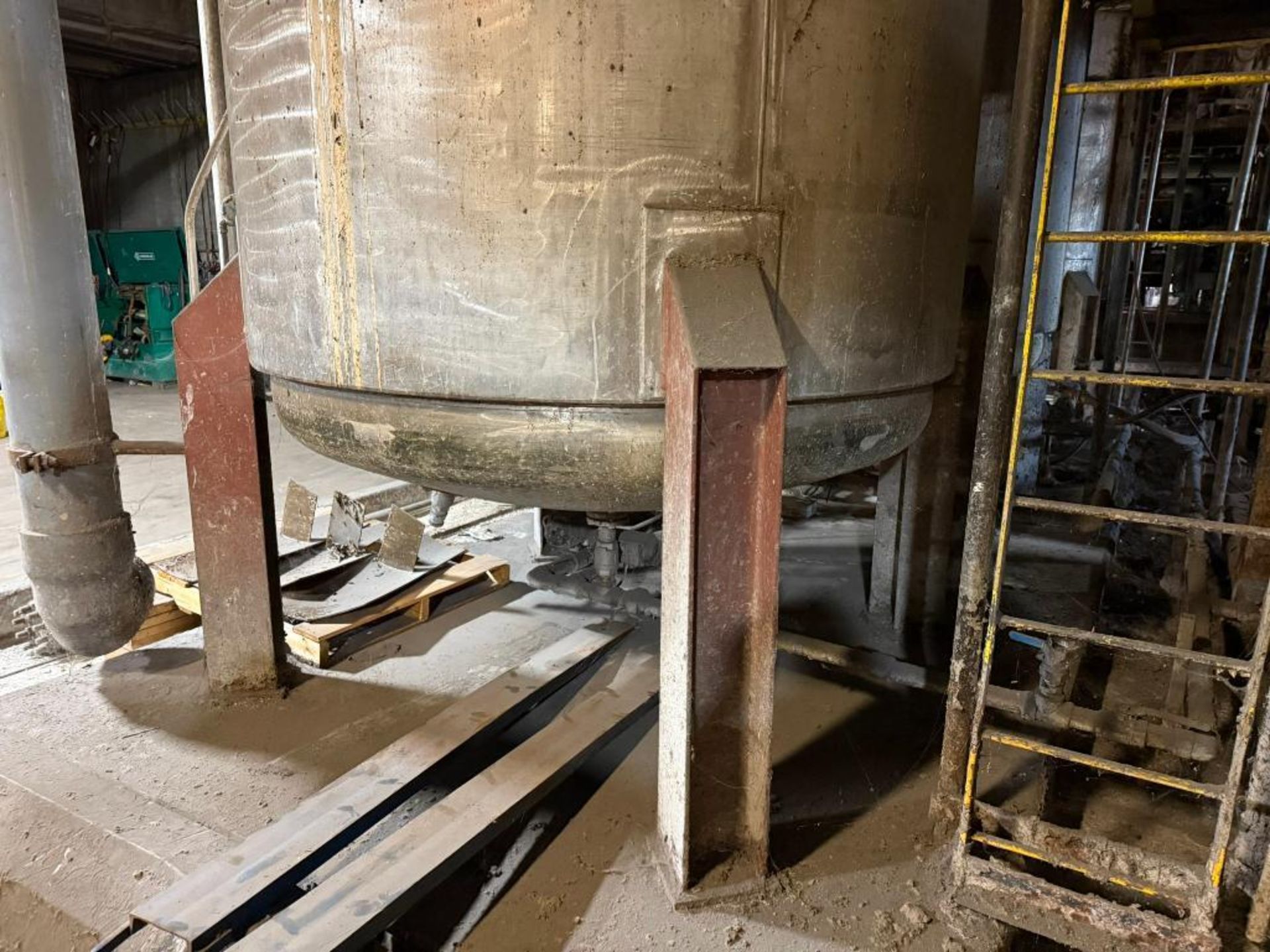 Used STAINLESS TANK
