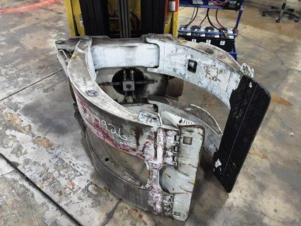 Used 60" CASCADE MODEL 25H-RCP-BX07-006 PAPER ROLL CLAMP CLASS III 