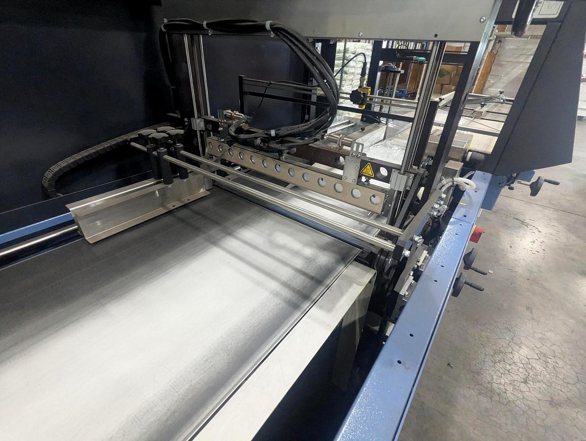 Used CONFLEX FUSION SYNC CONTINOUS MOTION SERVO SIDE SEAL SHRINK WRAPPER
