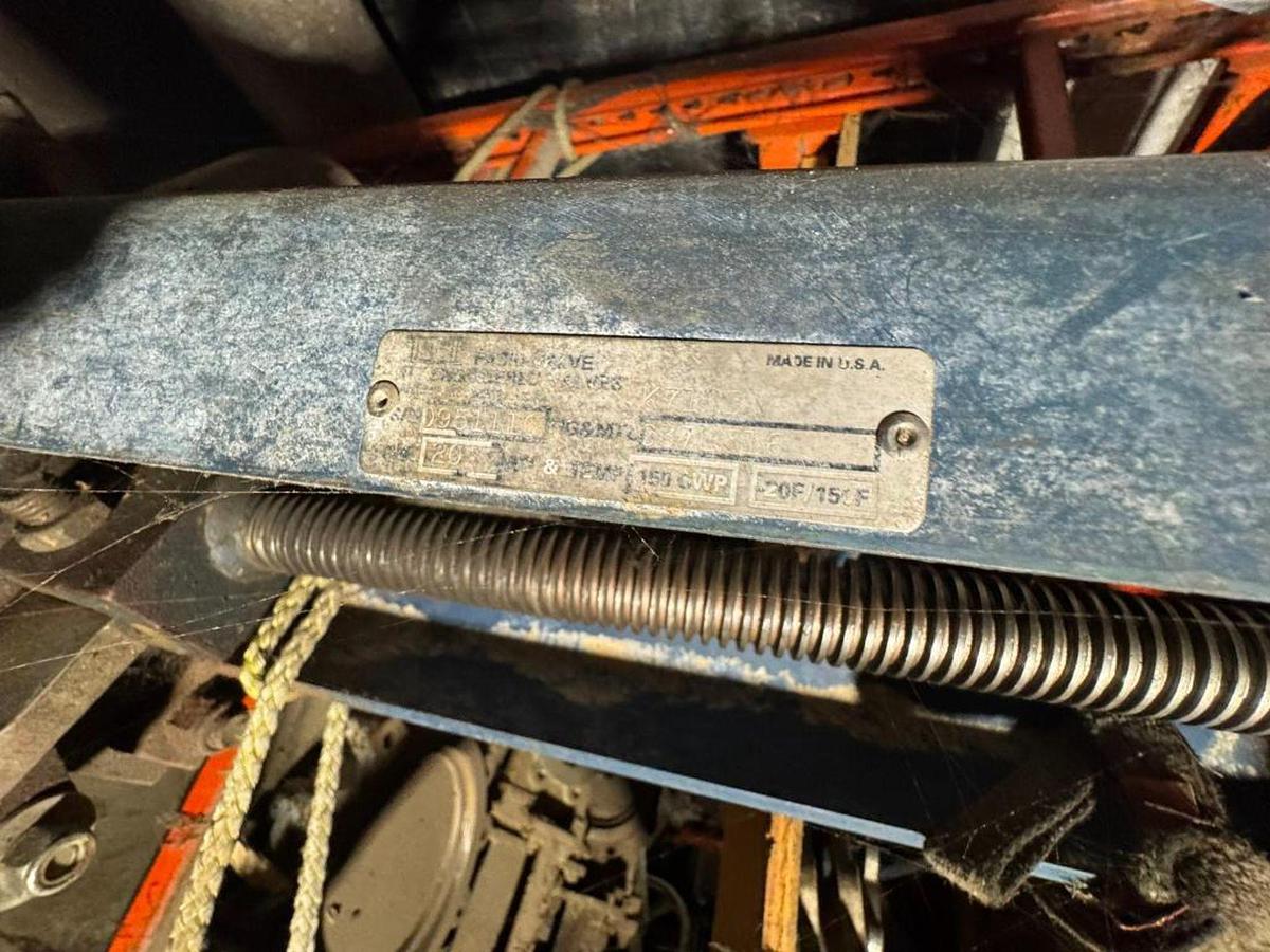 Used 20" FABRI-VALVE MANUAL KNIFE GATE VALVE