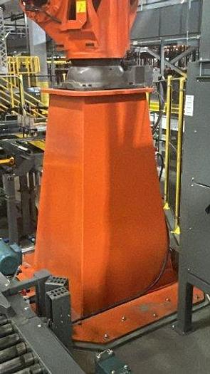 Used FANUC CORPORATION R-30iB PLUS CONTROLLER ROBOT M-410iC MANUFACTURED 2018