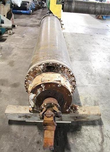 Used SUCTION COUCH ROLL 28" (711MM) DIA X 124" (3150MM) FACE MANCHESTER