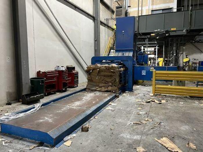 Used BALEMASTER 5260-8 HORIZONTAL BALER 60HP AUTO TIE