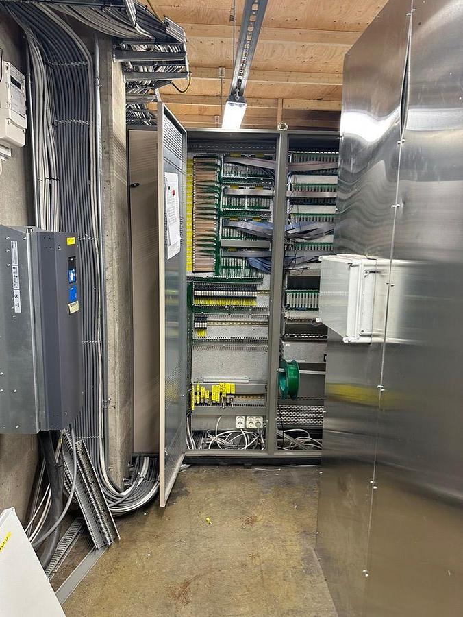 Used 17.7" (450MM) WIDE LAB PAPER MACHINE 