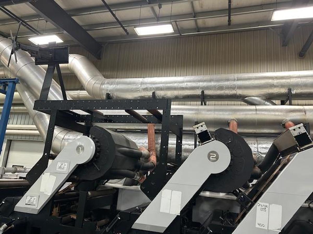Used 28" WIDE MARK ANDY VERSAMAX 10 COLOR FLEXO PRESS MFG 2016 - UV & GAS DRYING 