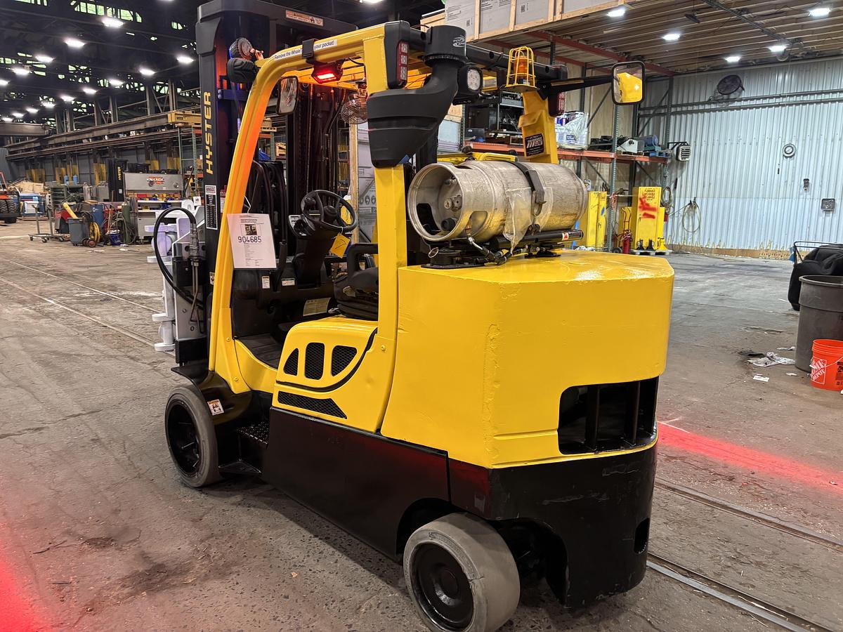 Used 12,000 POUND HYSTER S120FTPRS PAPER ROLL CLAMP FORKLIFT 60" DIAMETER CLAMP 6,500 HOURS