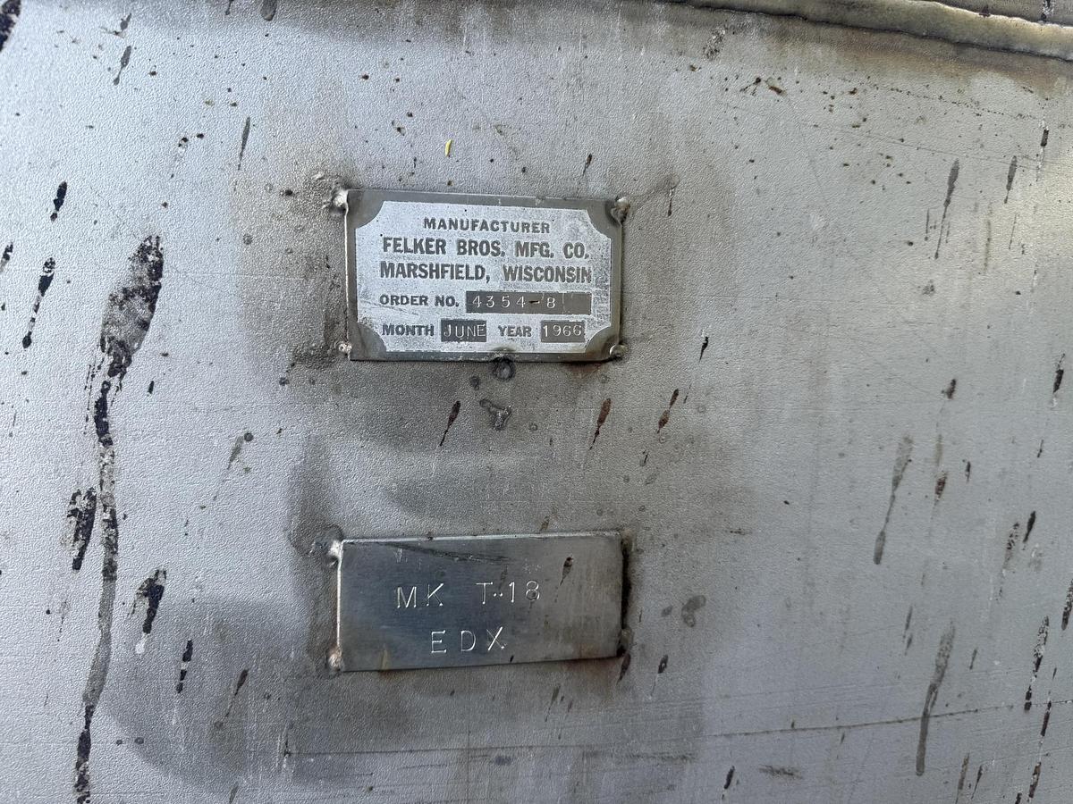 Used STAINLESS SLEEL TANK