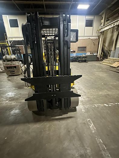 Used 1997 HYSTER S80XLBCS 8000LB CAPACITY FORKLIFT 4-WAY VALVE