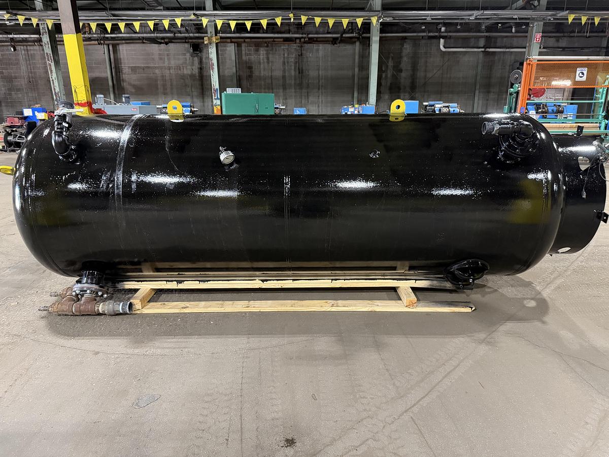 Used 2,200 GALLON MANCHESTER AIR TANK