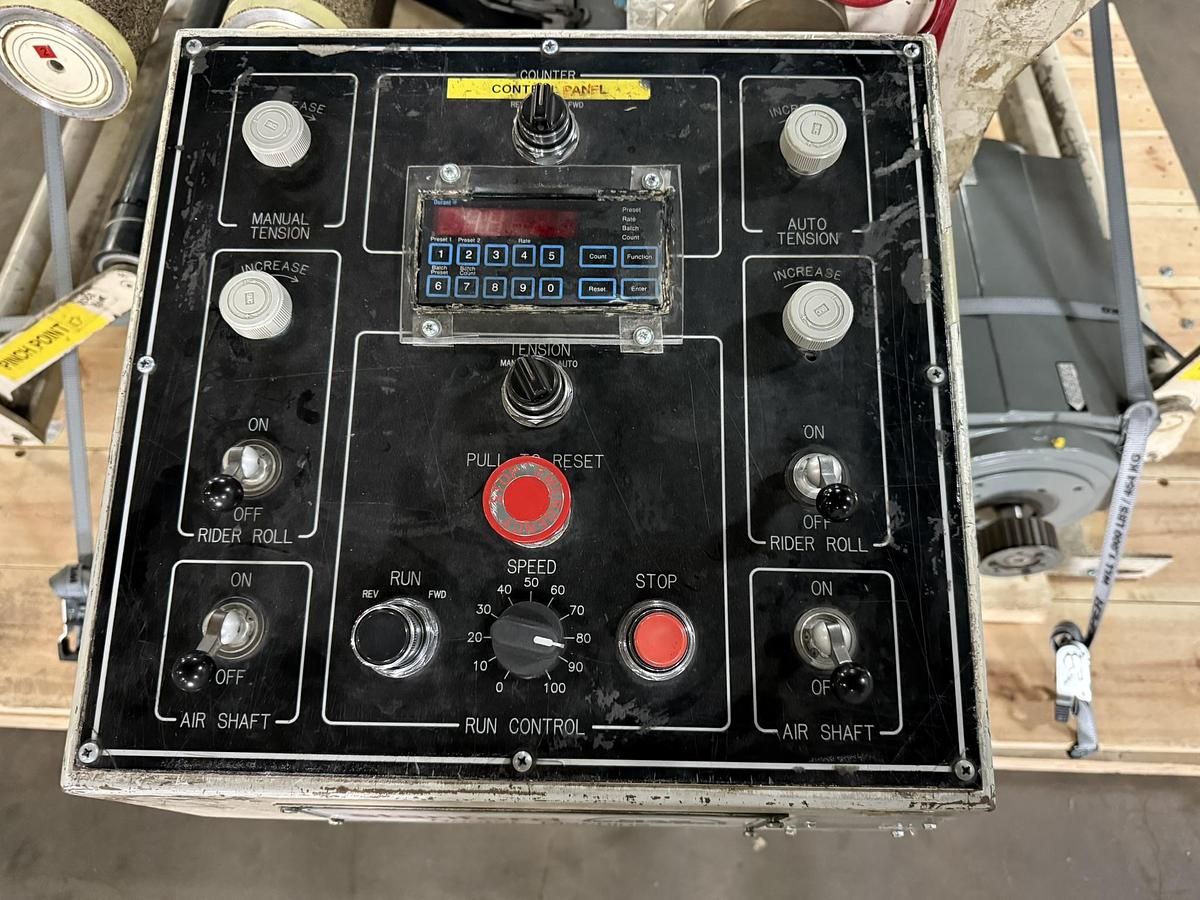 Used 32" WIDE STANFORD MAN ROLAND MODEL 152 FW DOCTOR REWINDER