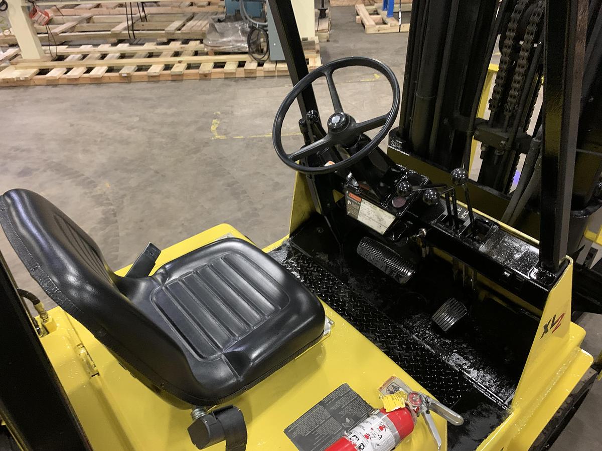 Used 8,000 LB. HYSTER MDL S80XL2 SIDE SHIFT LH99"/RH218"