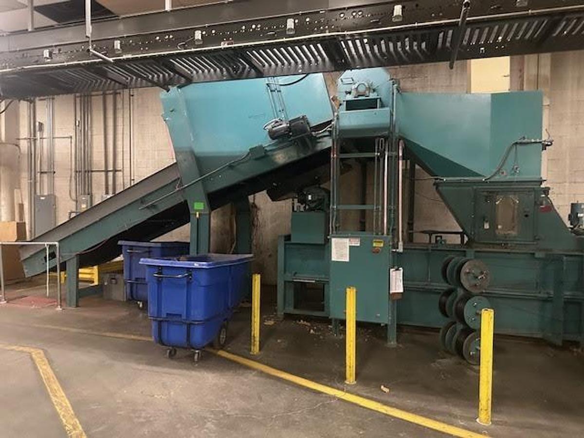 Used MAREN MODEL 72-S-0E-75 40HP HORIZONTAL AUTO-TIE BALER W/MAREN MODEL 60 HOGGER